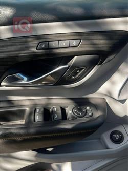 جي ام سي تيراين